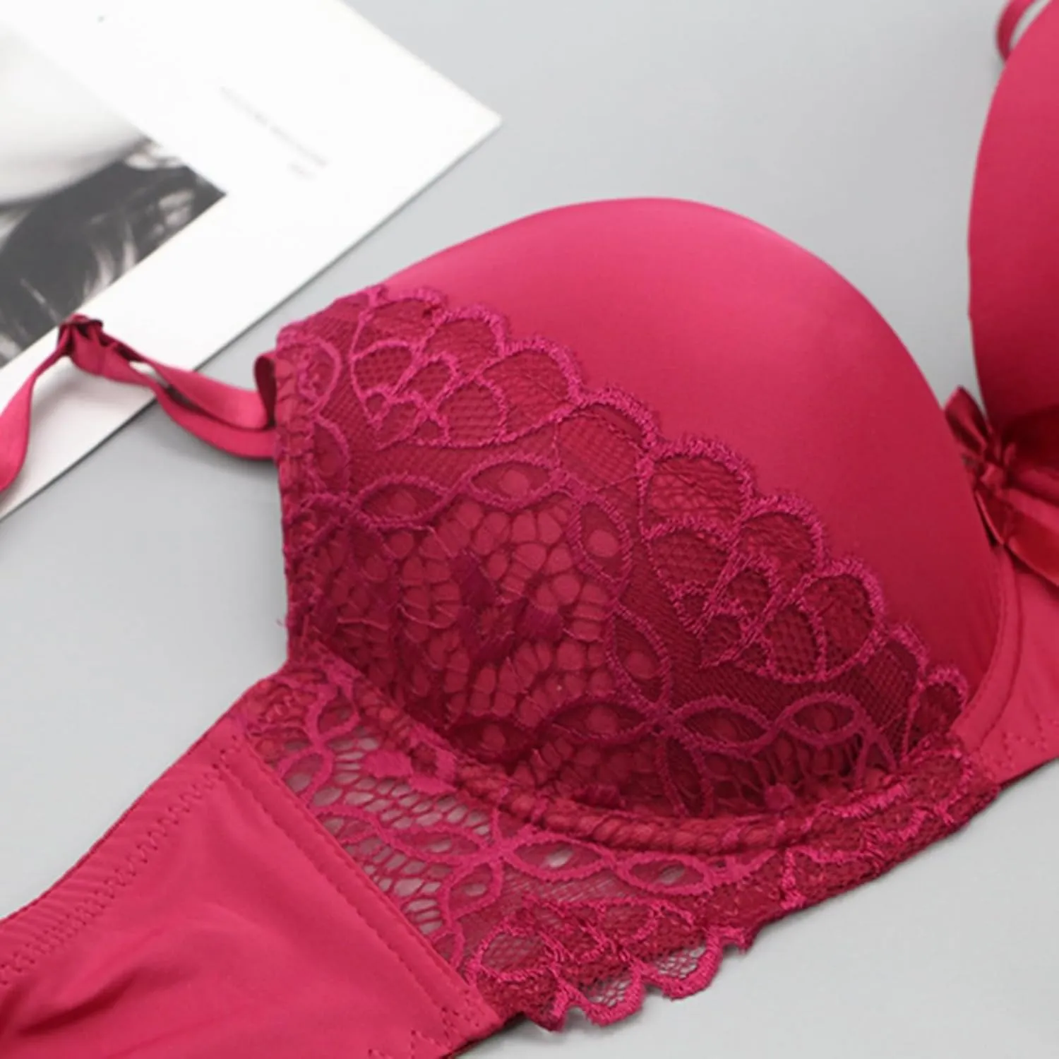 Women T-Shirt Bra Lace Underwire Push-Up Bralettes Full Coverage Brassiere Lightly Lined T-Shirt Bras Ladies Underwear